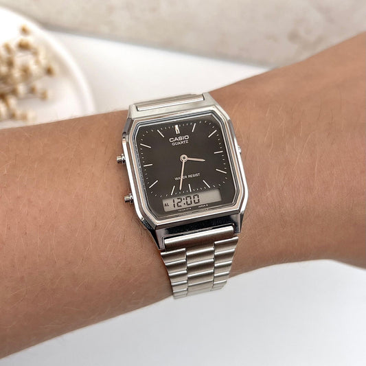 ⌚Relógio Casio Vintage Anadigi AQ-230 – Prateado com Mostrador Preto