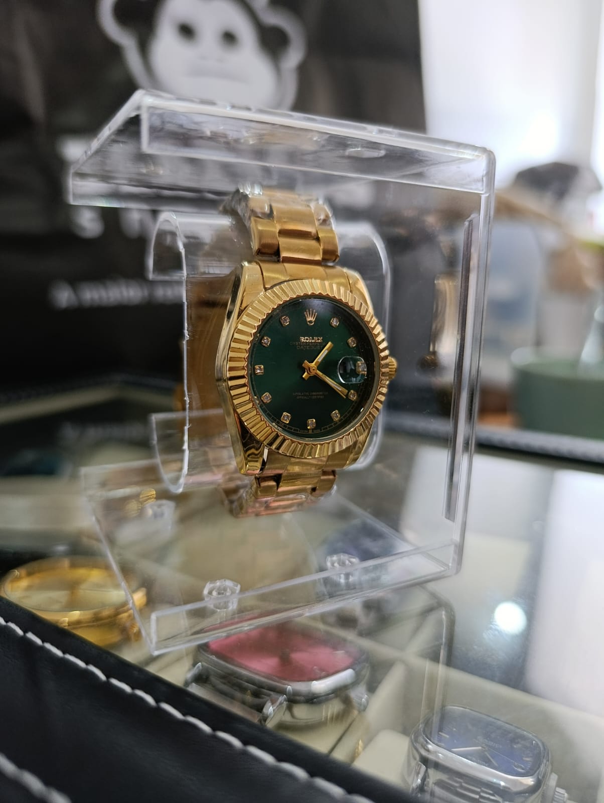 ✨ Rolex Unisex 30mm: Luxo e Elegância em Ouro e Esmeralda