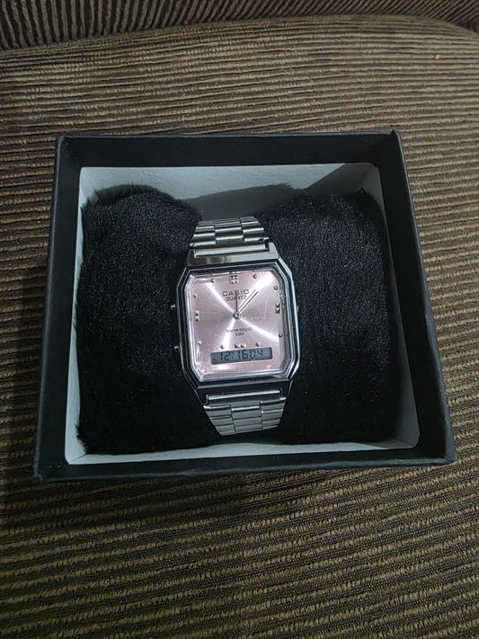 💖 Relógio Retrô Ana-Digi Prata - Mostrador Rosa Pastel e Design Vintage Exclusivo