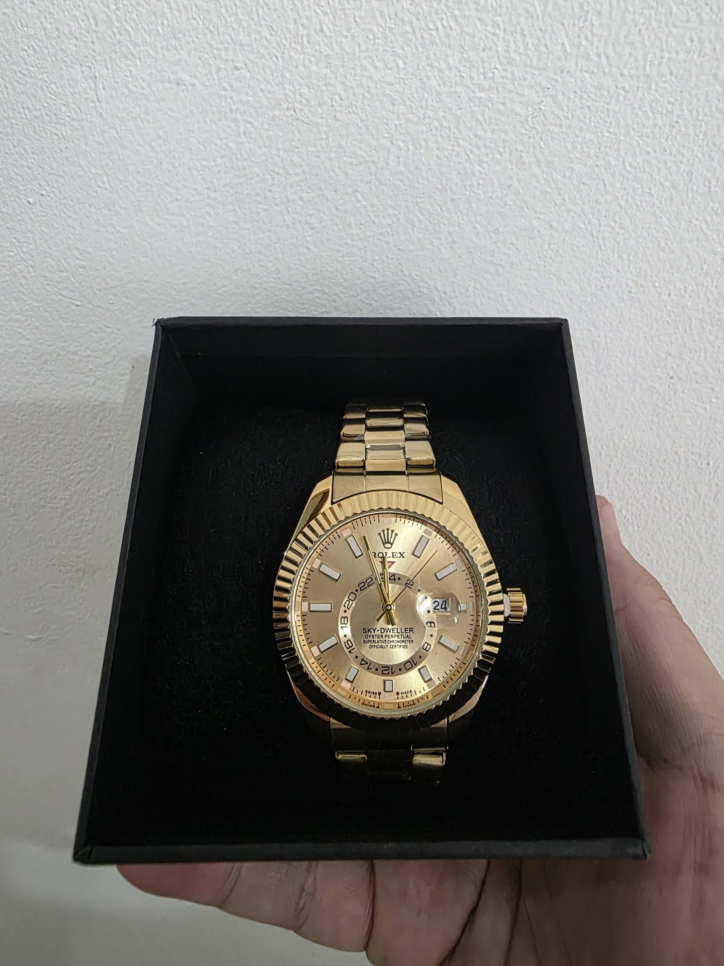 👑 Relógio Homage Dourado (Estilo Sky-Dweller) - Luxo e Múltiplas Funções